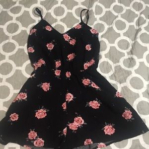 H&M FLORAL ROMPER😍